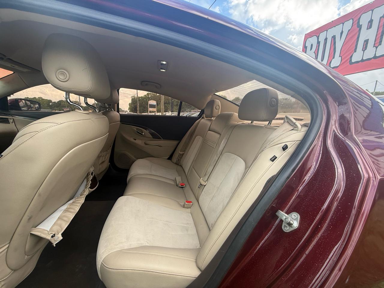 Buick LaCrosse Base FWD 2015