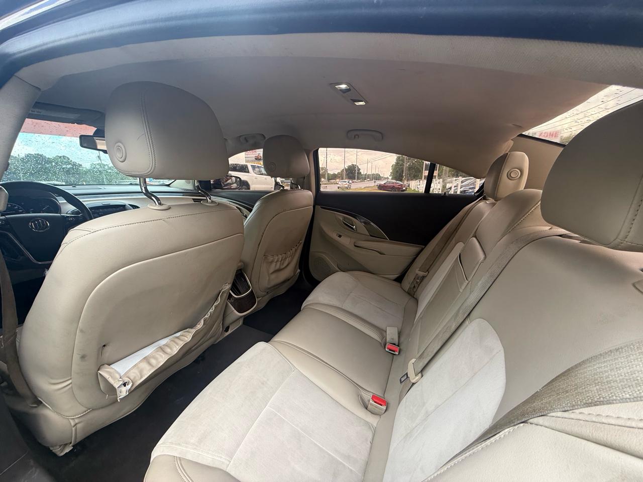 Buick LaCrosse Base FWD 2015