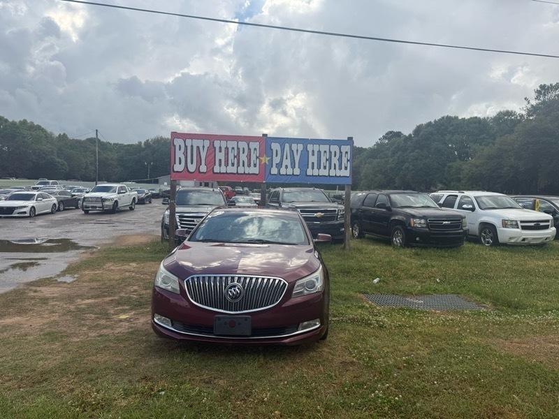 Buick LaCrosse Base FWD 2015