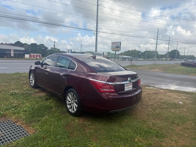 Buick LaCrosse Base FWD 2015