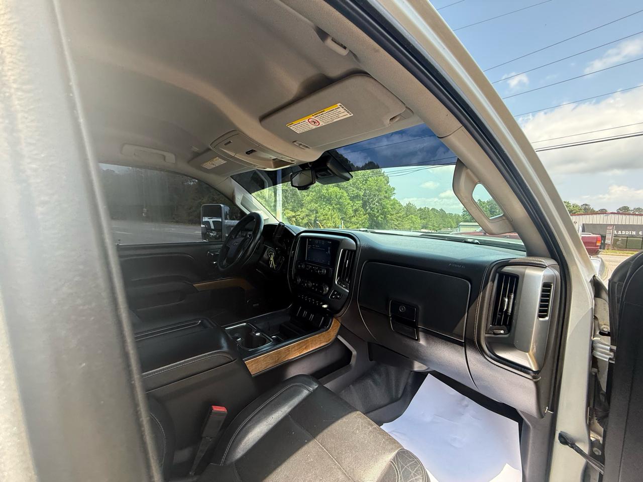 Chevrolet Silverado 3500HD LTZ Crew Cab 4WD 2015