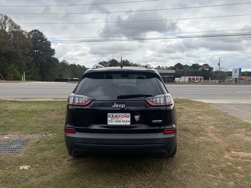 Jeep Cherokee Latitude FWD 2019