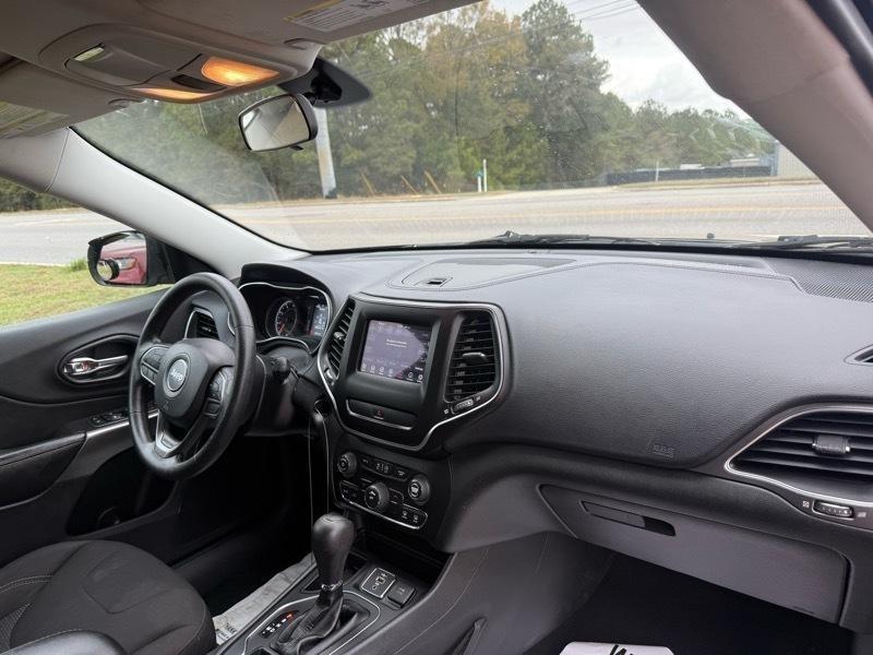Jeep Cherokee Latitude FWD 2019