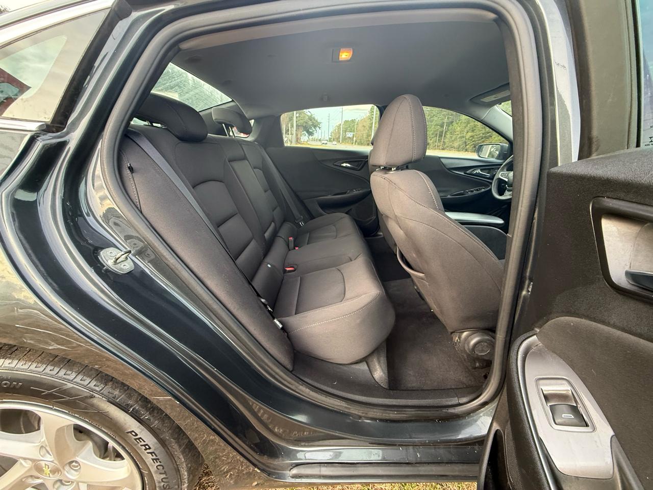 Chevrolet Malibu LS 2018