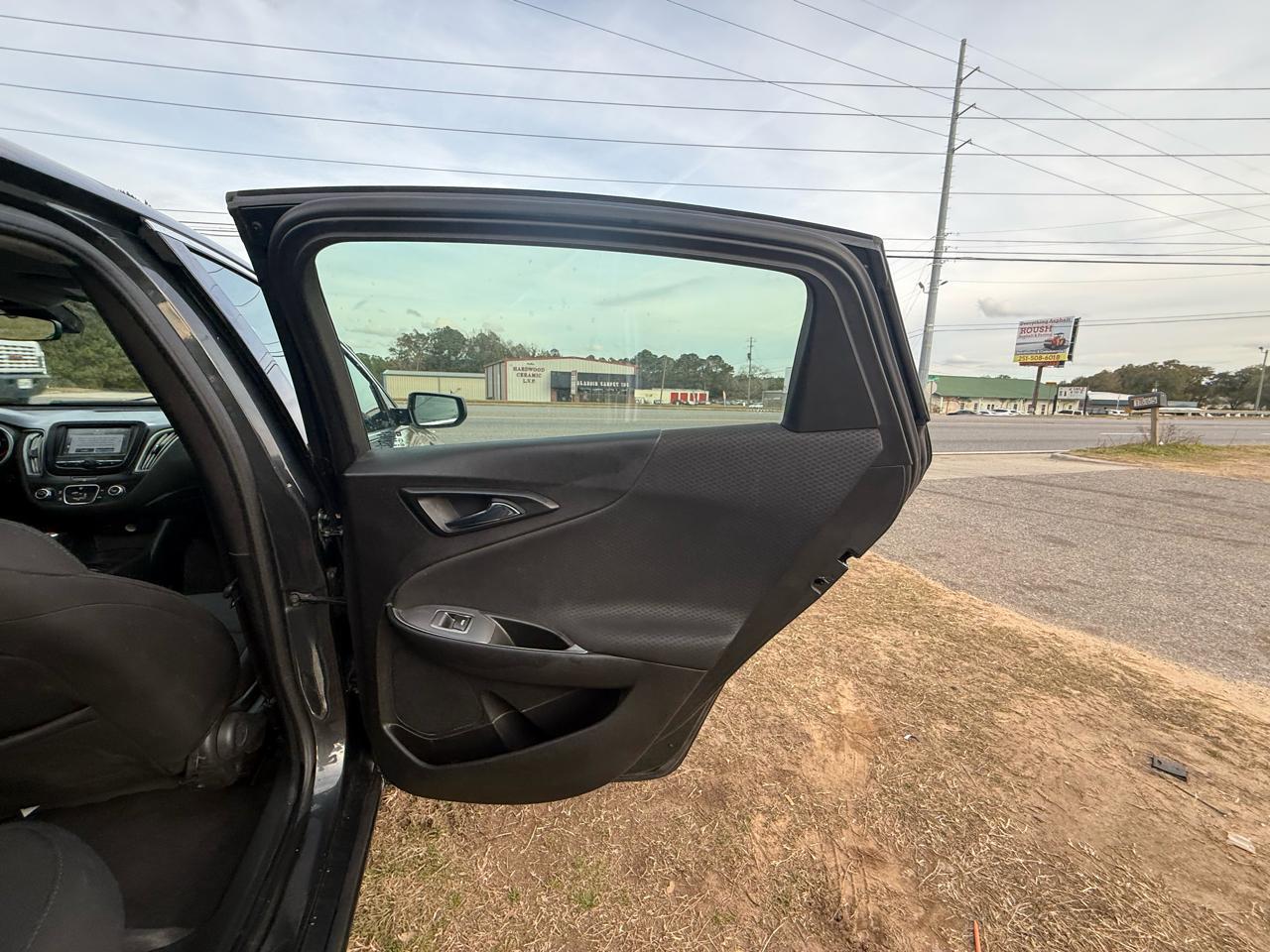 Chevrolet Malibu LS 2018