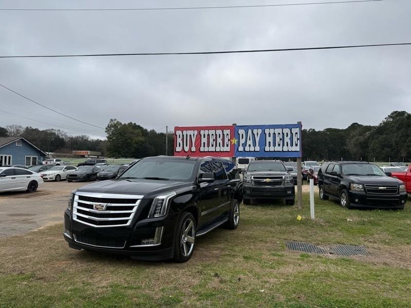 2017 Cadillac Escalade ESV 2WD Luxury