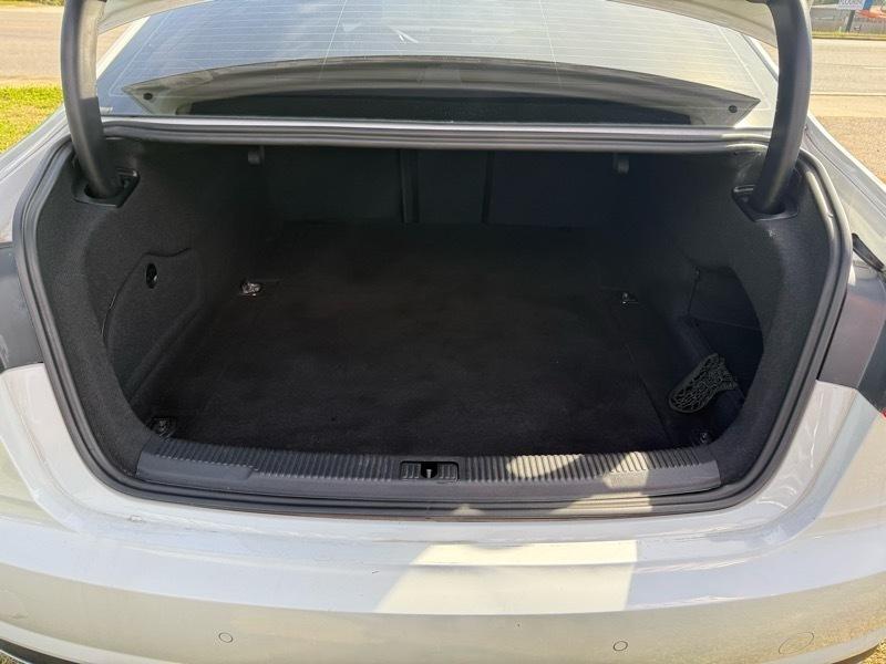 Audi A6 2.0T Premium Plus 2016