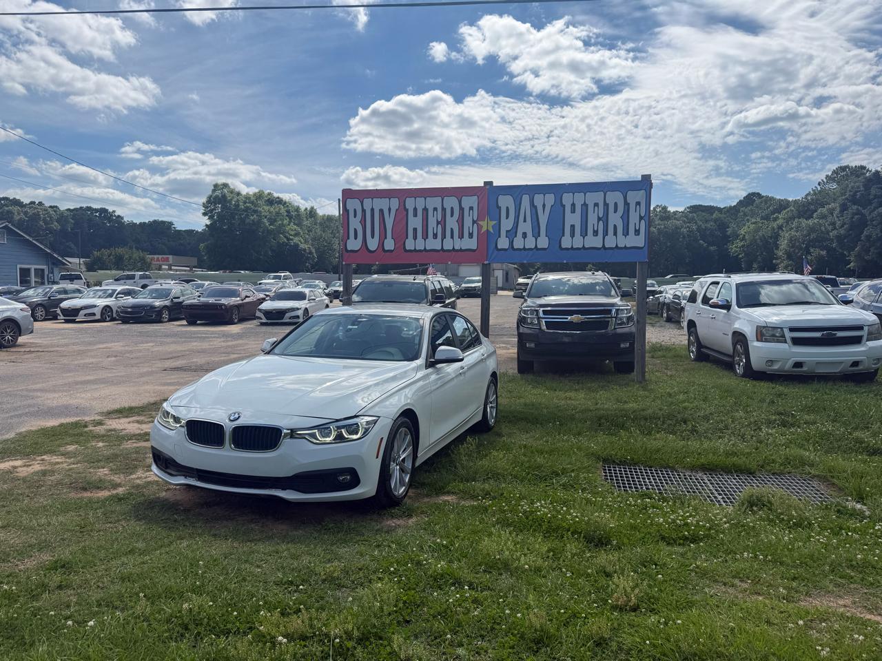 BMW 3-Series 320i Sedan 2018