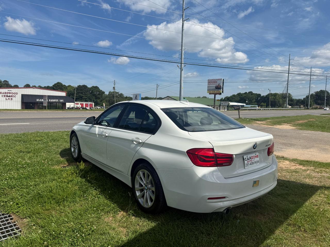 BMW 3-Series 320i Sedan 2018