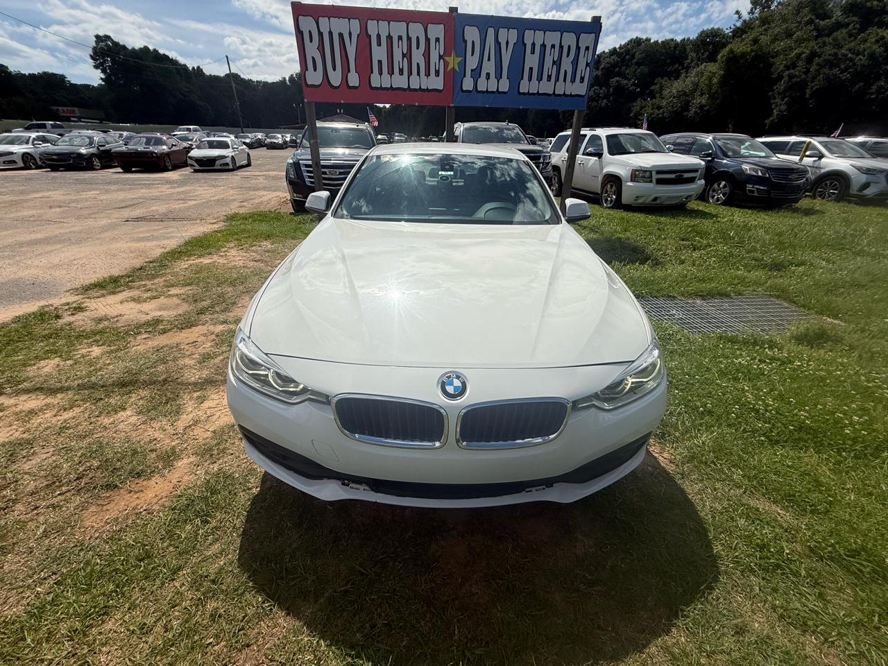 BMW 3-Series 320i Sedan 2018