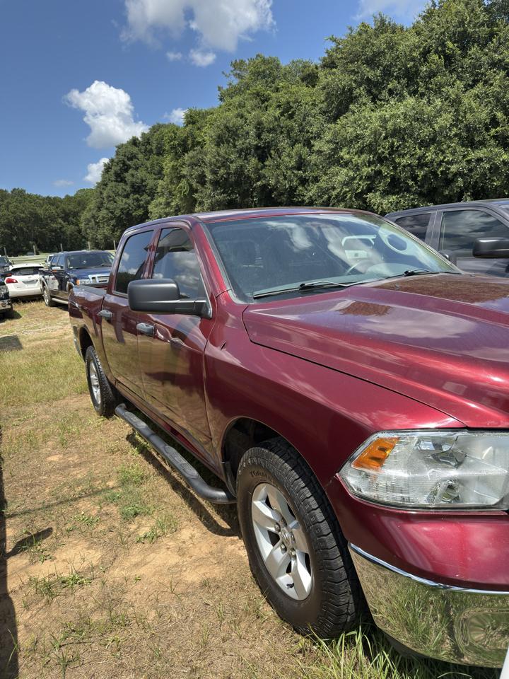 RAM 1500 Classic Tradesman Crew Cab SWB 2WD 2020