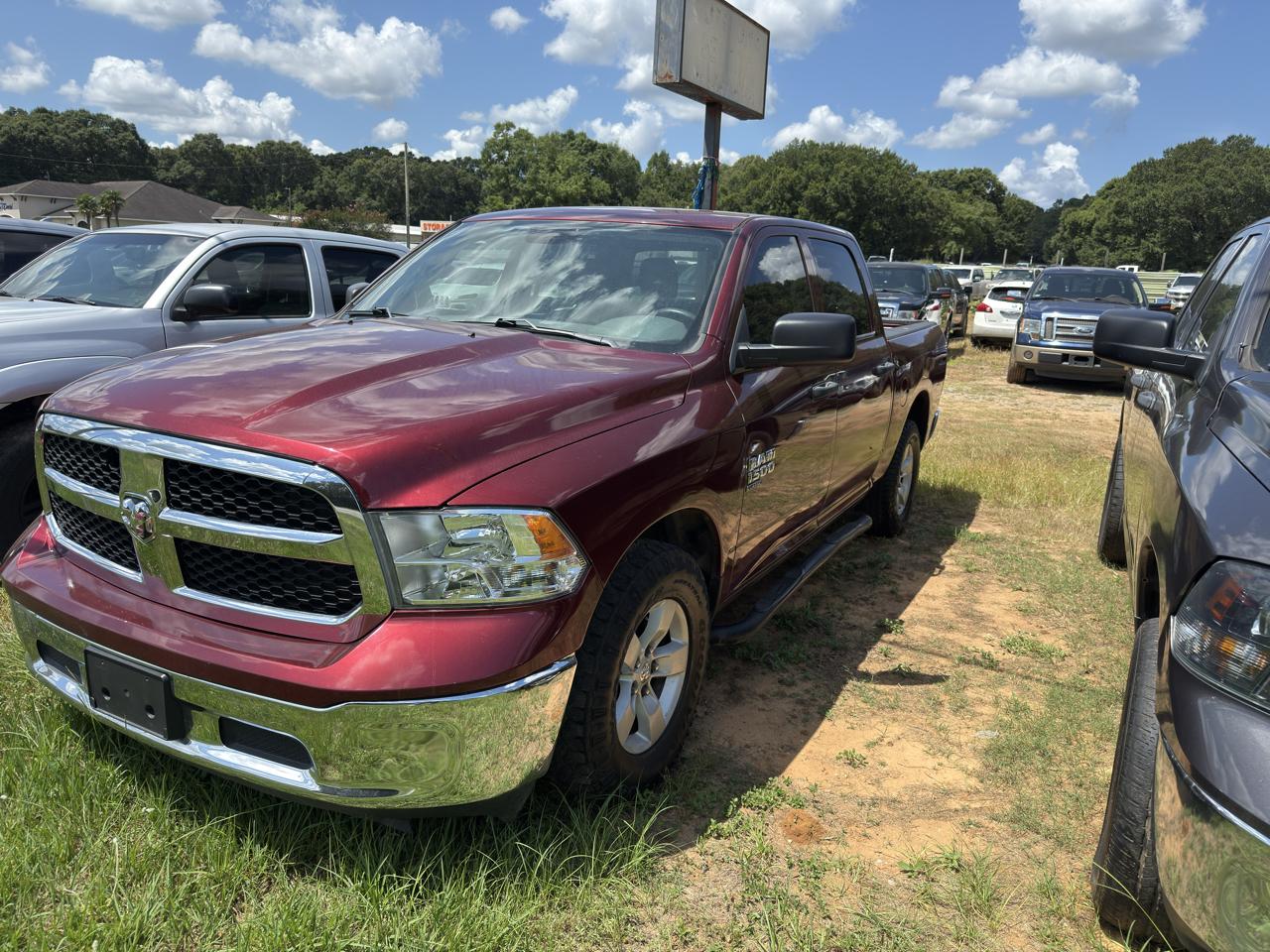 RAM 1500 Classic Tradesman Crew Cab SWB 2WD 2020