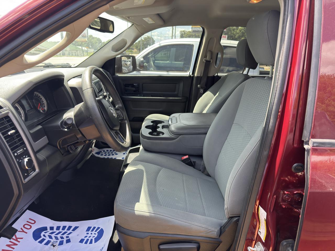 RAM 1500 Classic Tradesman Crew Cab SWB 2WD 2020