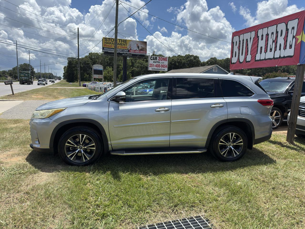 Toyota Highlander LE Plus FWD V6 2018
