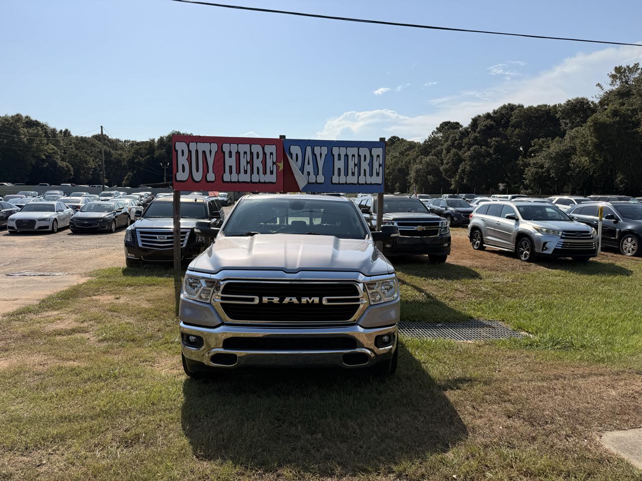 RAM 1500 Big Horn Crew Cab SWB 4WD 2020