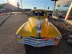1948 Pontiac Silver Streak 
