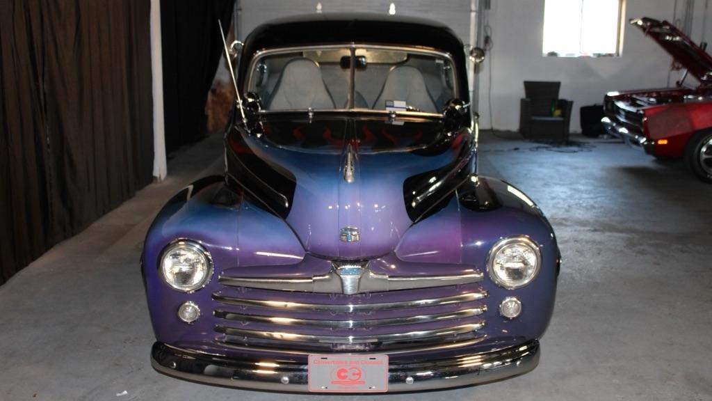 1948 Ford Deluxe 