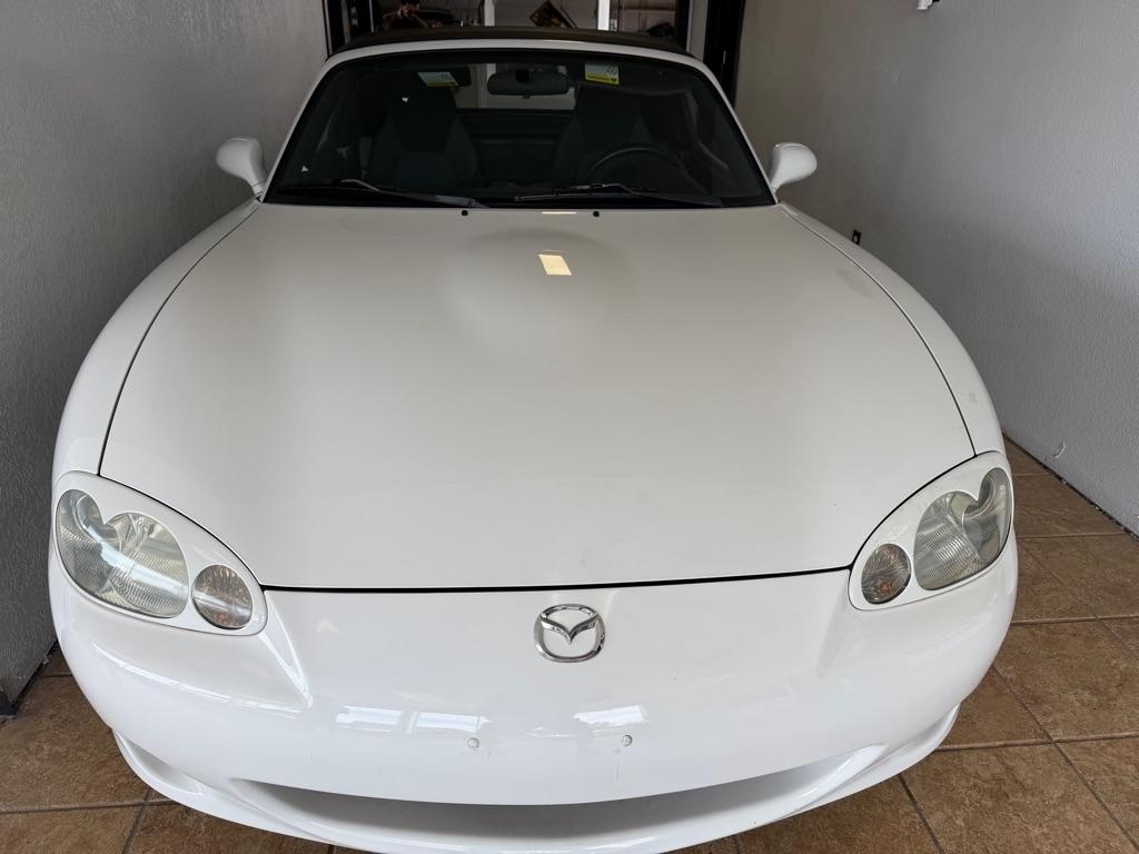 2003 Mazda MX-5 Miata's photo