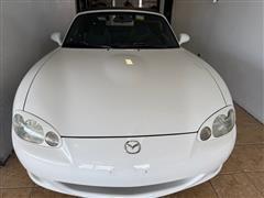 2003 Mazda MX-5 Miata 