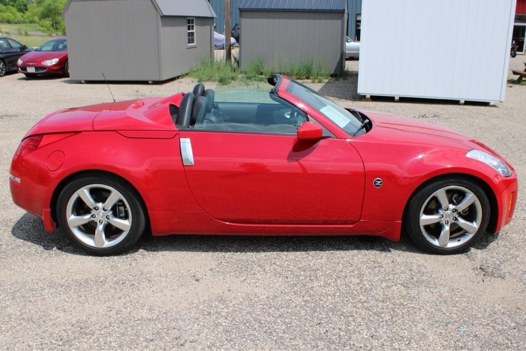 2006 Nissan 350Z Roadster Enthusiast - Photo 8