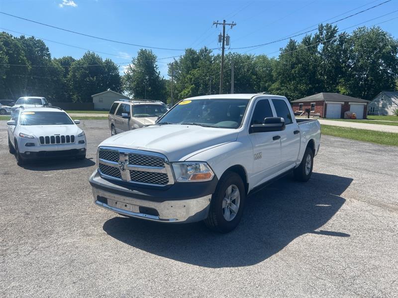 RAM 1500 Tradesman Crew Cab SWB 2WD 2017