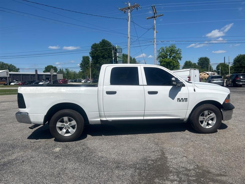 RAM 1500 Tradesman Crew Cab SWB 2WD 2017