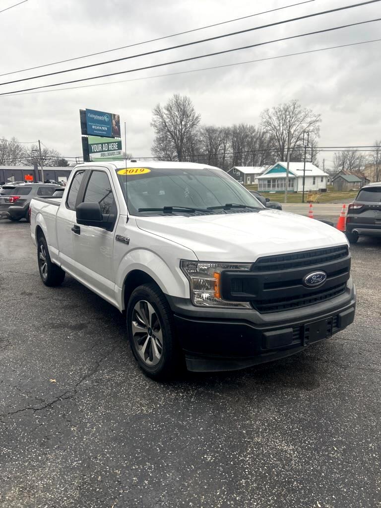 Ford F-150 XL SuperCab 8-ft. 2WD 2019