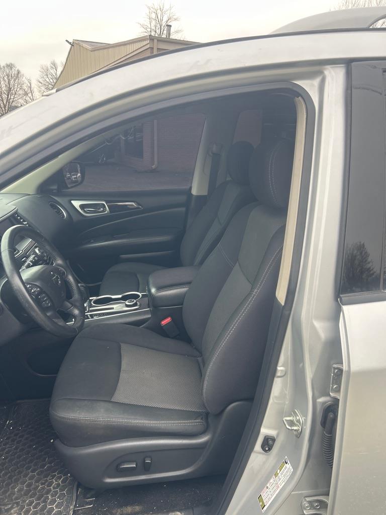 Nissan Pathfinder S 4WD 2019