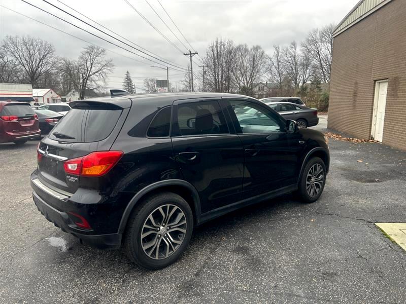 Mitsubishi Outlander Sport 2.0 ES 5M 2019