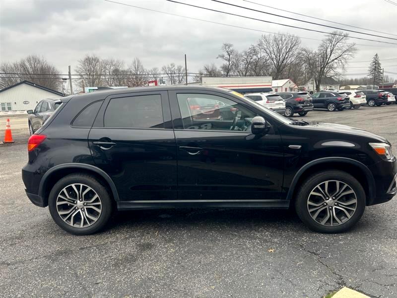 Mitsubishi Outlander Sport 2.0 ES 5M 2019