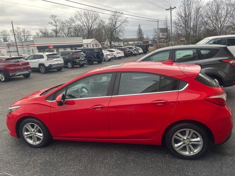 Chevrolet Cruze LT Auto Hatchback 2017