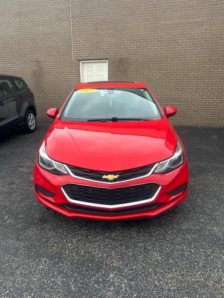 Chevrolet Cruze LT Auto Hatchback 2017