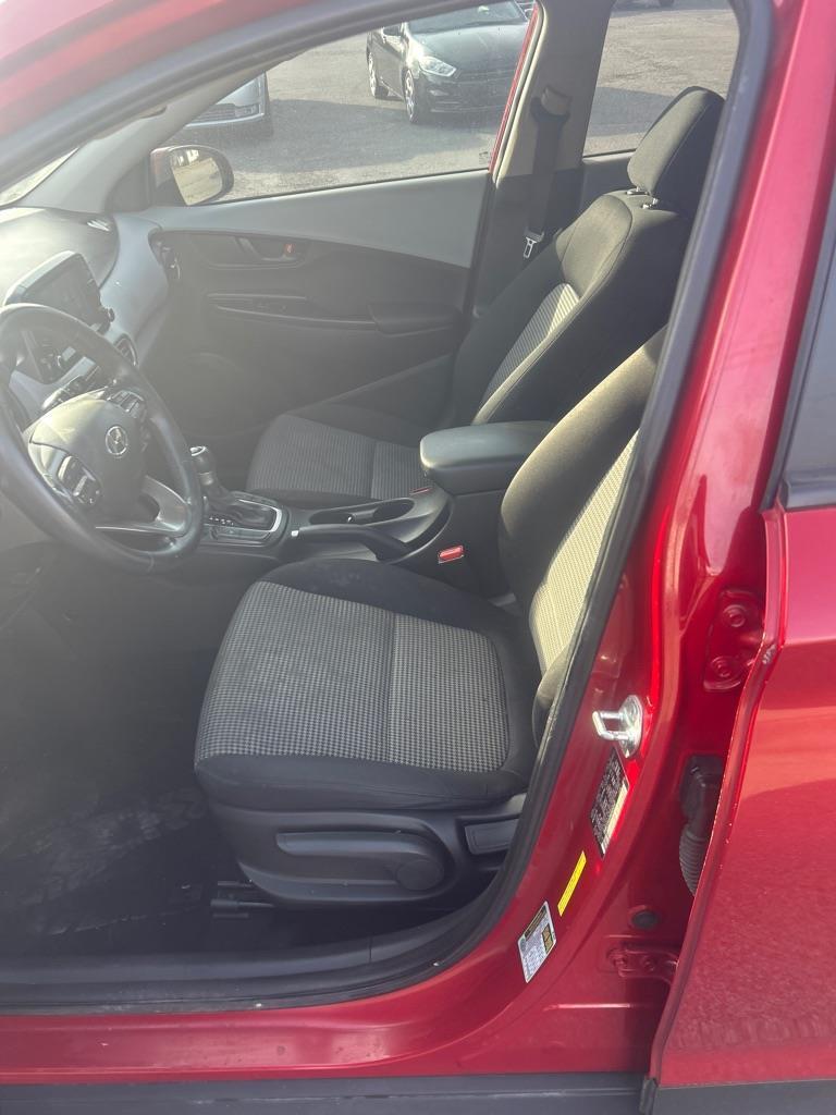 Hyundai Kona SEL 2021