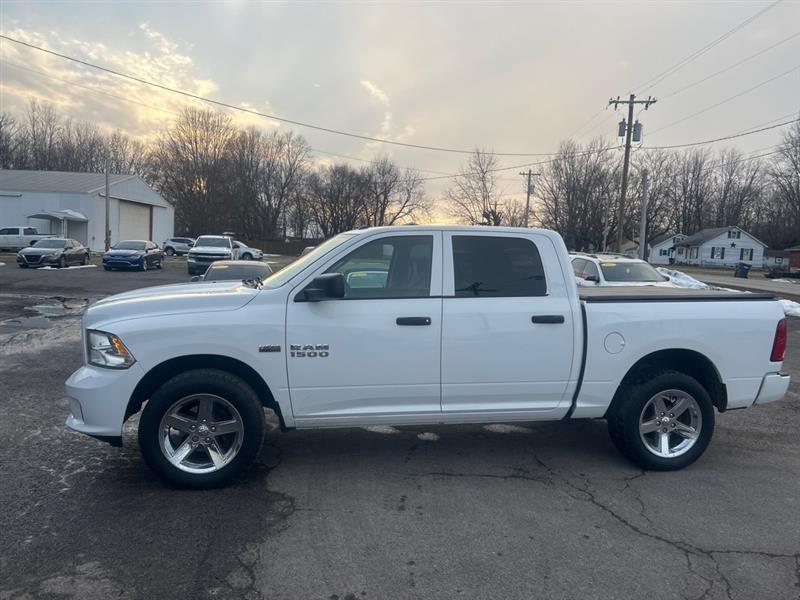 RAM 1500 Tradesman Crew Cab SWB 4WD 2018