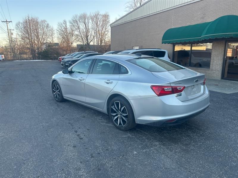Chevrolet Malibu 1FL 2021