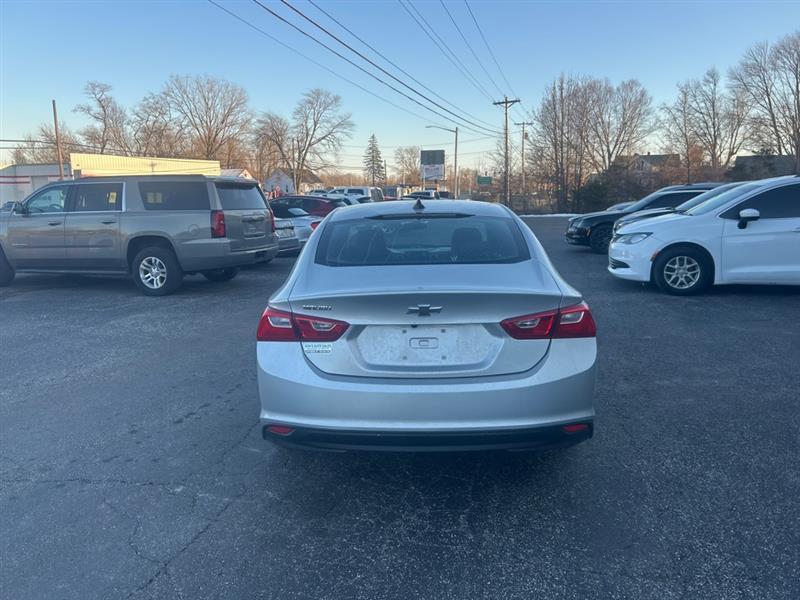 Chevrolet Malibu 1FL 2021