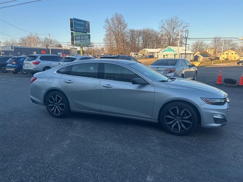 Chevrolet Malibu 1FL 2021