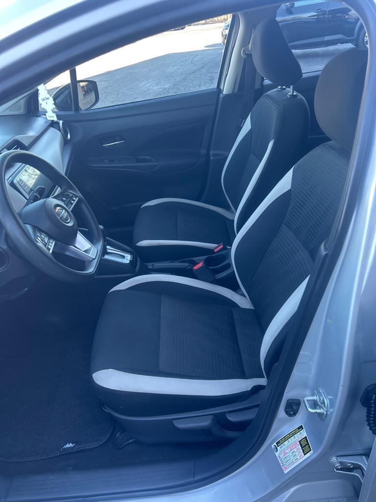 Nissan Versa SV 2021