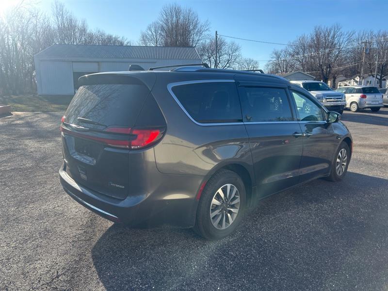 Chrysler Pacifica Hybrid Touring L 2021