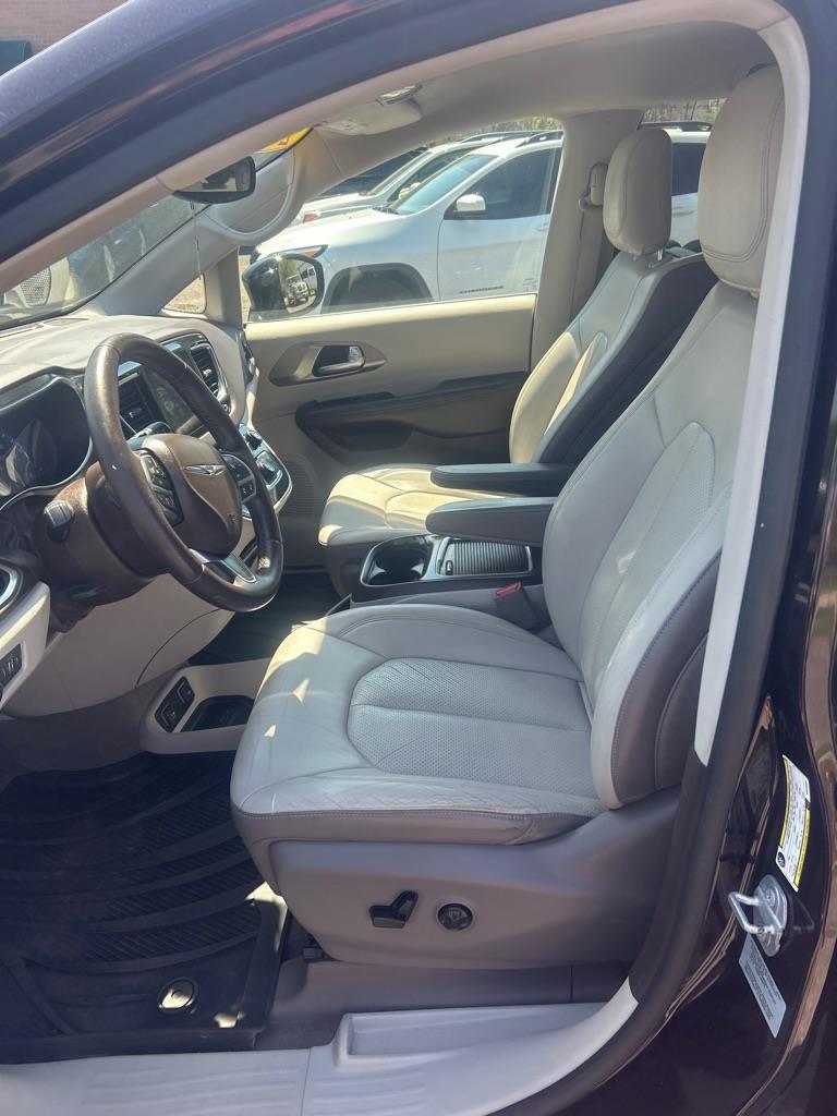 Chrysler Pacifica Touring-L Plus 2017