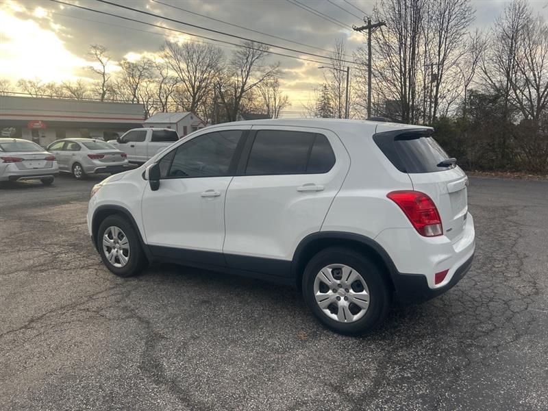 Chevrolet Trax LS FWD 2018