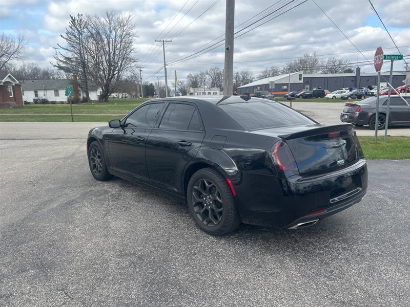 Chrysler 300 S V6 AWD 2019