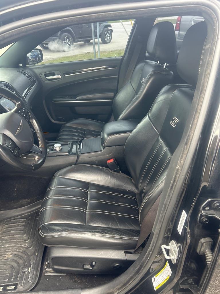 Chrysler 300 S V6 AWD 2019