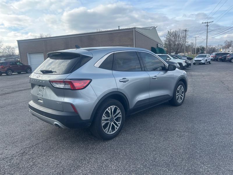 Ford Escape Hybrid SEL AWD 2022