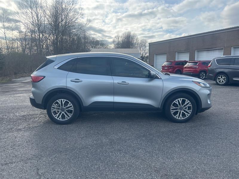 Ford Escape Hybrid SEL AWD 2022