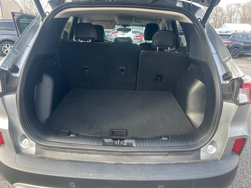 Ford Escape Hybrid SEL AWD 2022