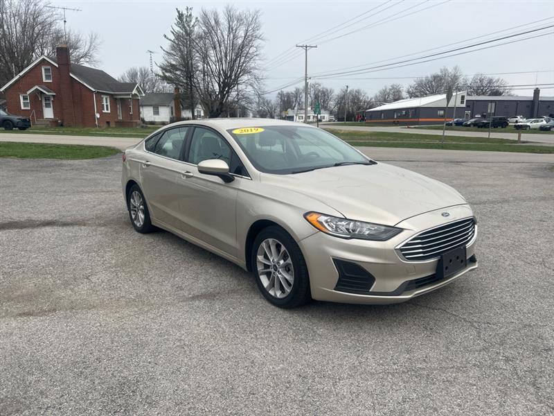 Ford Fusion Hybrid SE 2019