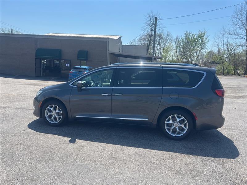 Chrysler Pacifica Touring-L 2018