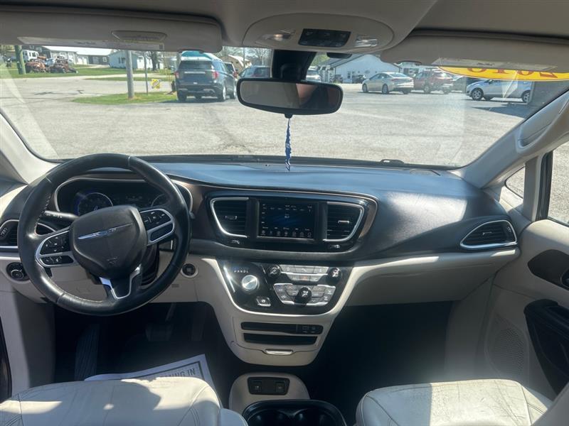 Chrysler Pacifica Touring-L 2018