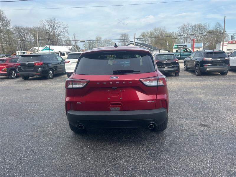 Ford Escape SE AWD 2021